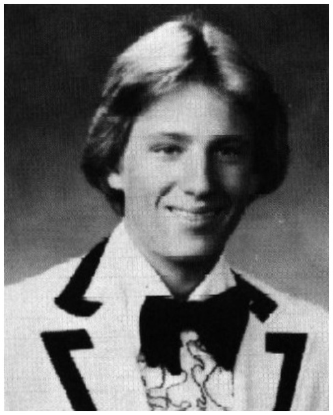 465x583 pixels (85K)