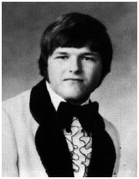 447x583 pixels (98K)